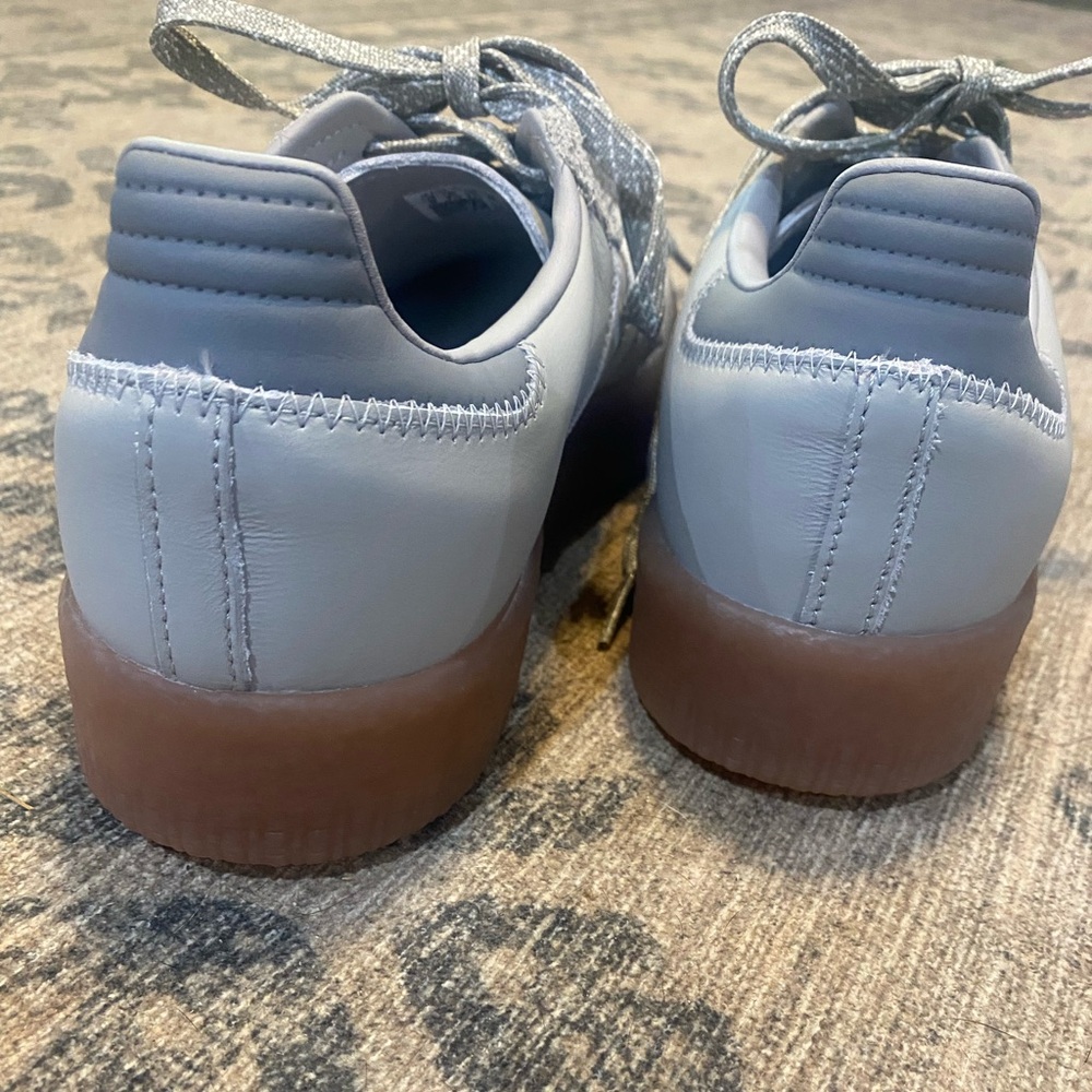 Adidas Gray and White Samba Sneakers NIB - Picture 3 of 7